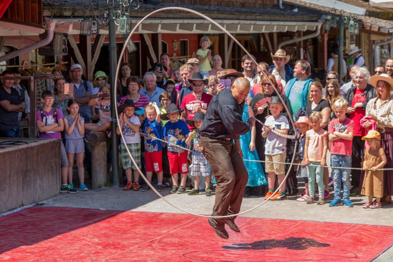 Pullman City Westernstadt Eging Dış mekan fotoğraf